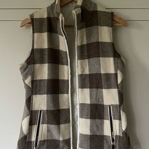 Pendleton Reversible Cream and Brown Checkered Vest size S